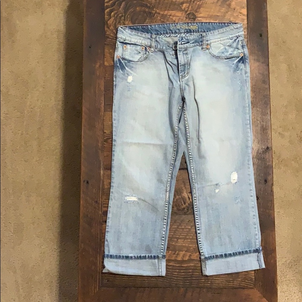 American Eagle Cropped Jeans